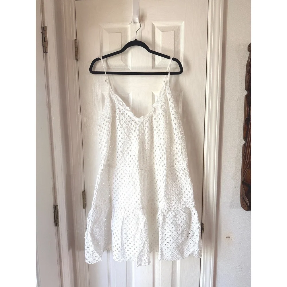 Ramy Brook Marg Dress Swim Cover-Up White Eyelet Tiered Mini Size Medium